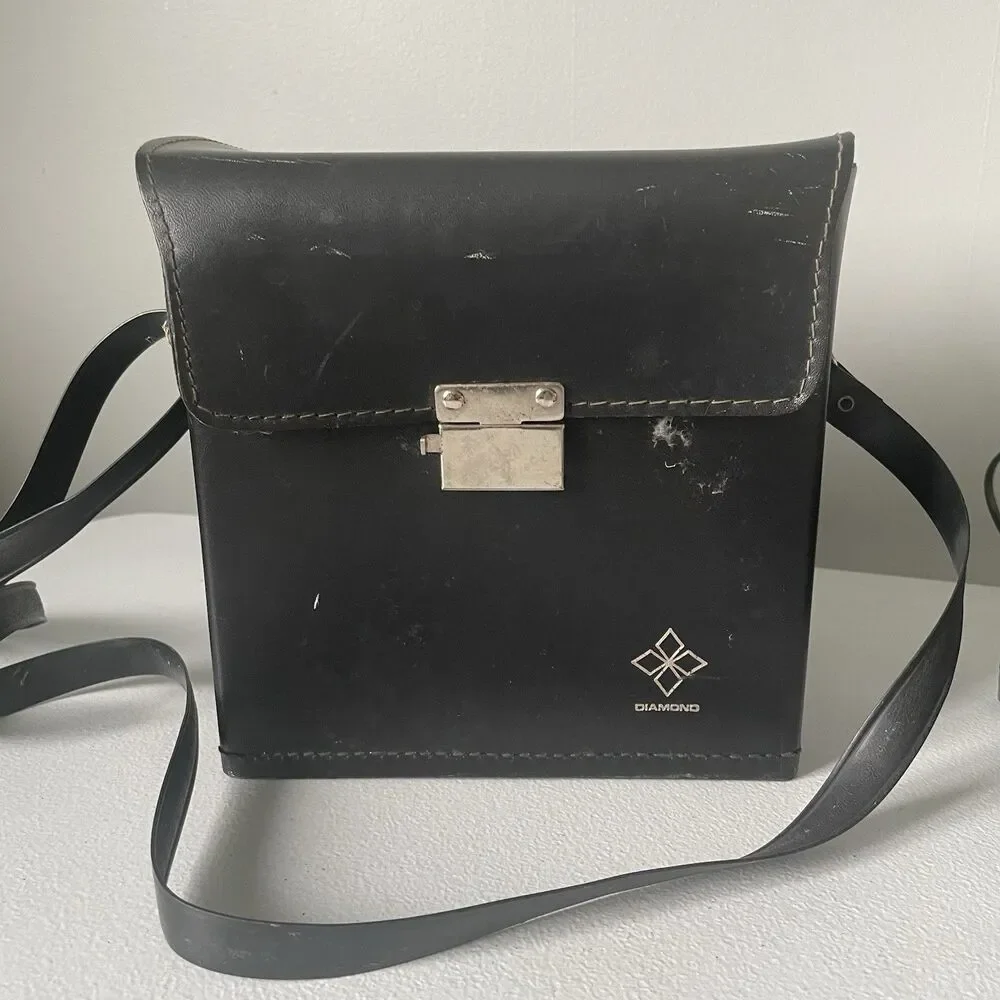 Poloroid Colorpack II Vintage Instant Land Camera & Accessories Camera Bag Black